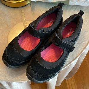 COPY - EUC Lands End Suede Girls Mary Jane Sz 3